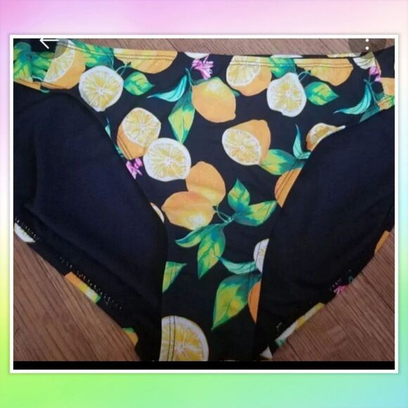 No Boundaries set of 2 swim bottoms size XL (15/17). - Picture 1 of 5